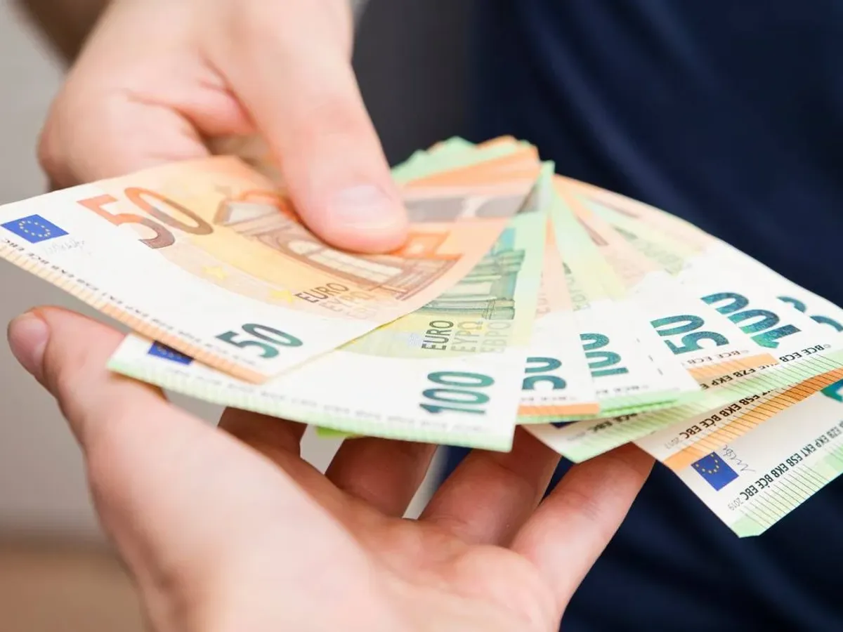 Algérie 2025 : Fin du cash et nouveaux logements pour la diaspora