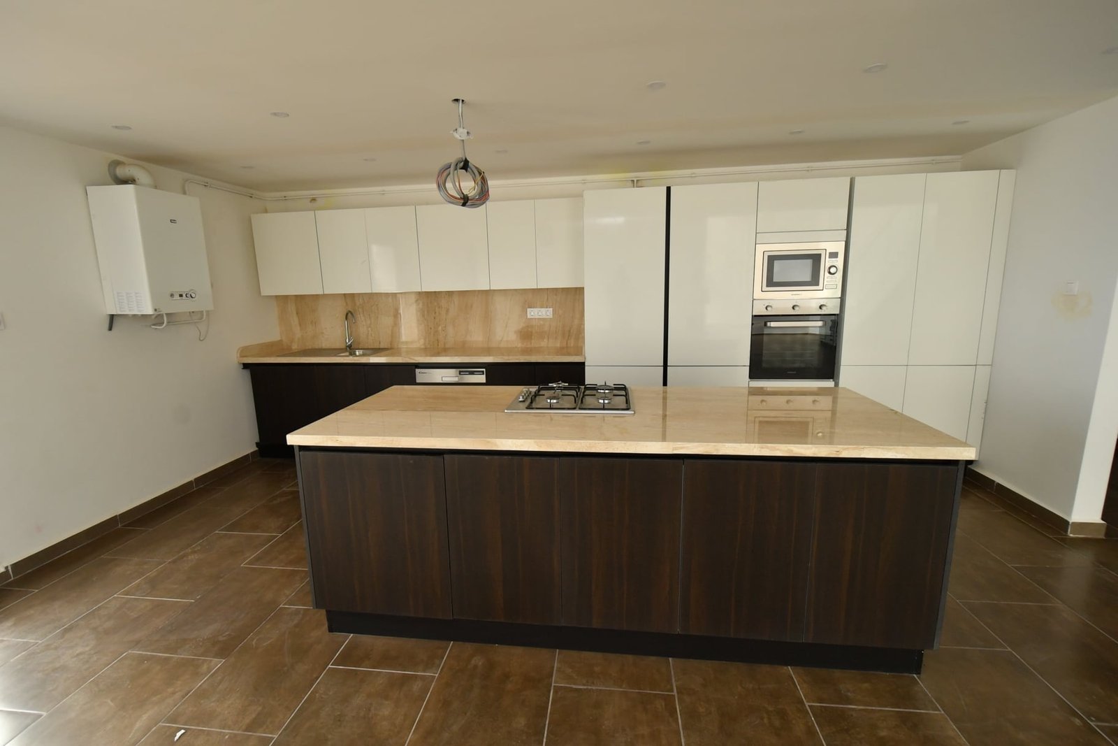 Appartement T6 à vendre - Bahia-Oran avec vue panoramique