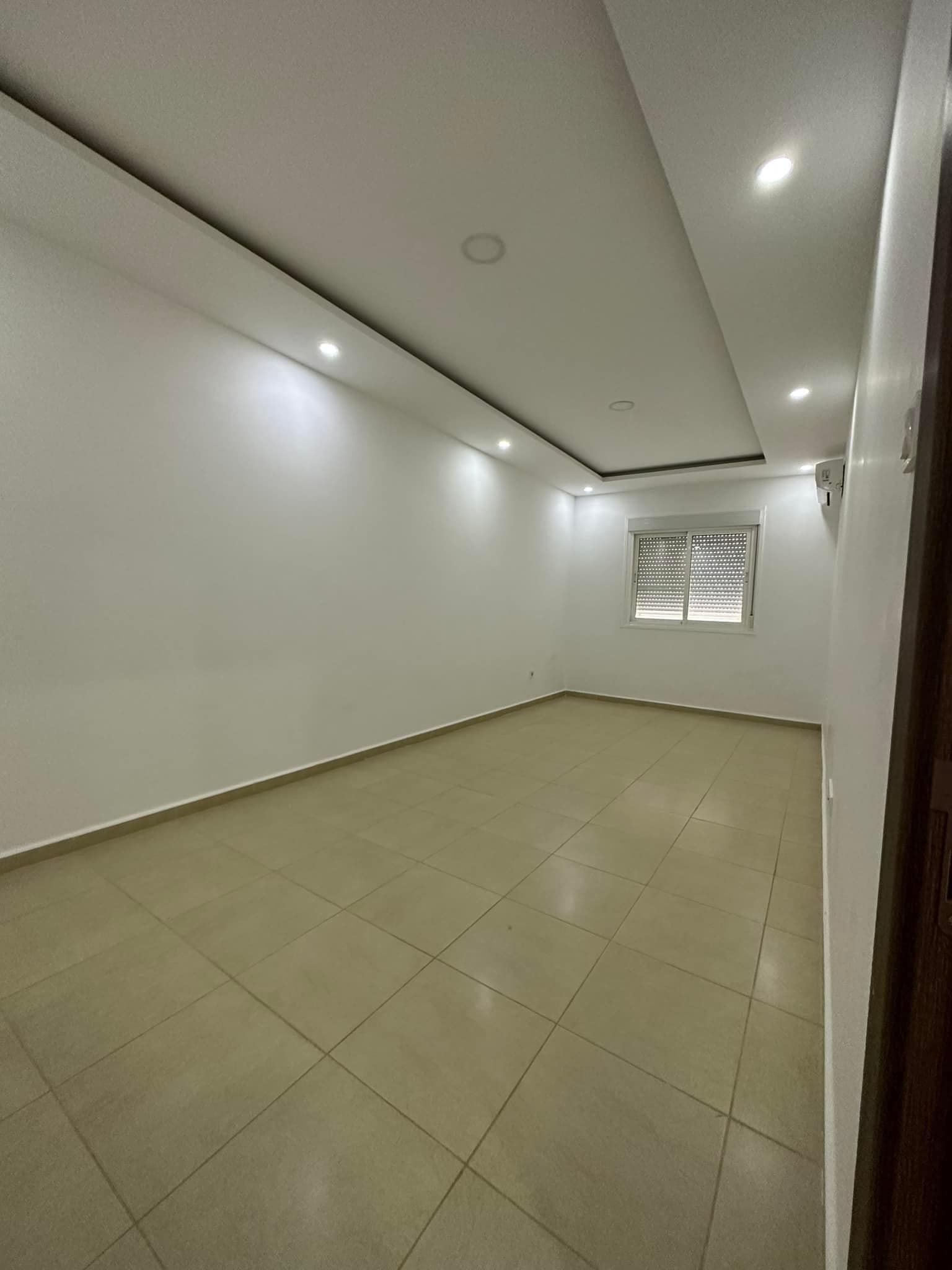 Appartement F4 à vendre - Hai Khemisti- Oran avec vue panoramique