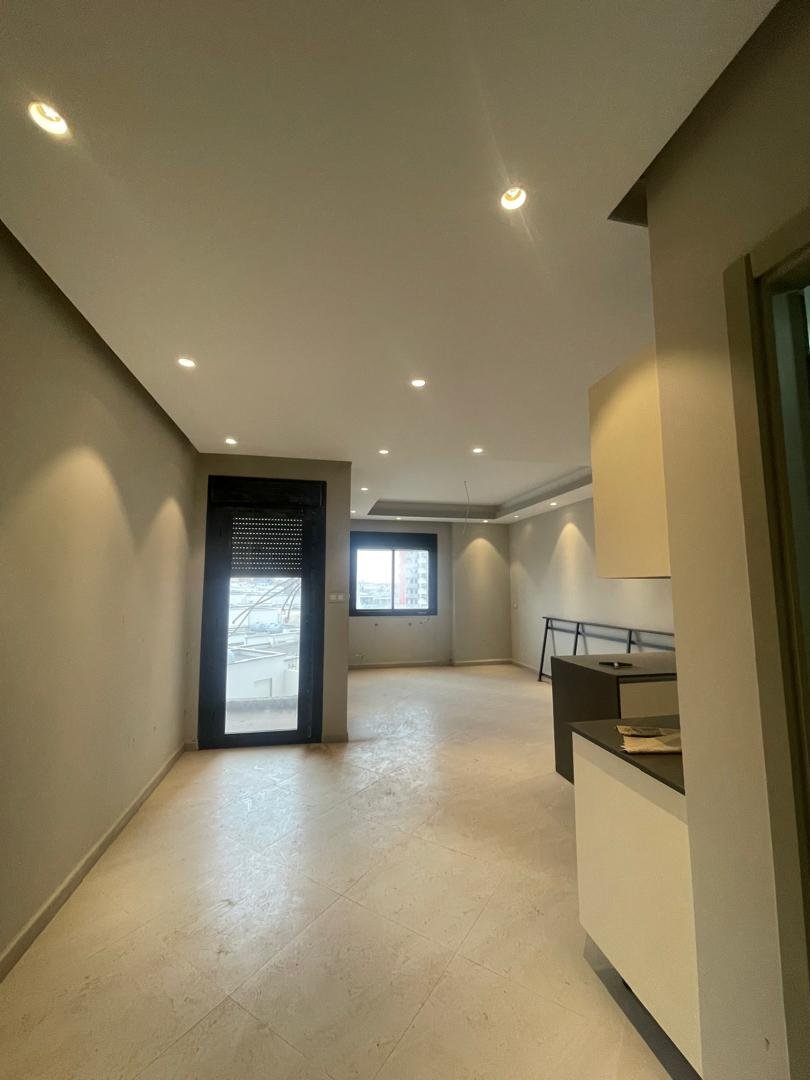 Appartement F2 62, à vendre - Canastel - ORAN avec piscine