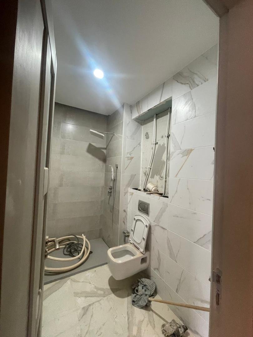 Appartement F2 62, à vendre - Canastel - ORAN avec piscine
