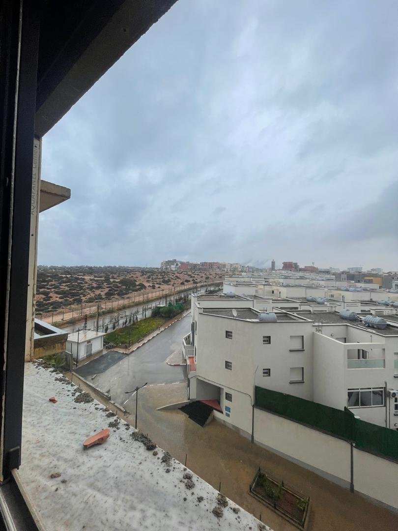 Appartement F2 62, à vendre - Canastel - ORAN avec piscine