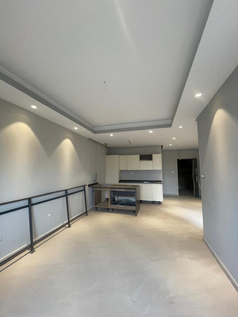 Appartement F2 70, à vendre - Canastel - ORAN avec piscine