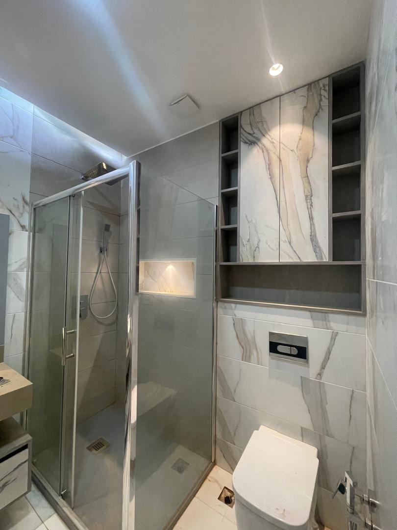 Appartement F4 165,24-167, à vendre - Canastel - ORAN avec piscine