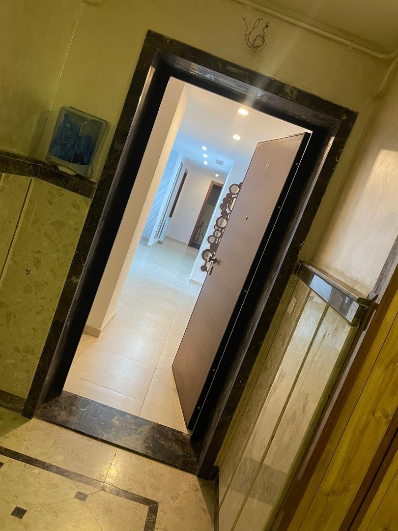 Appartement F4 à vendre - Rue Ikhlef-Serir Mohammed - Oran avec vue sur mer