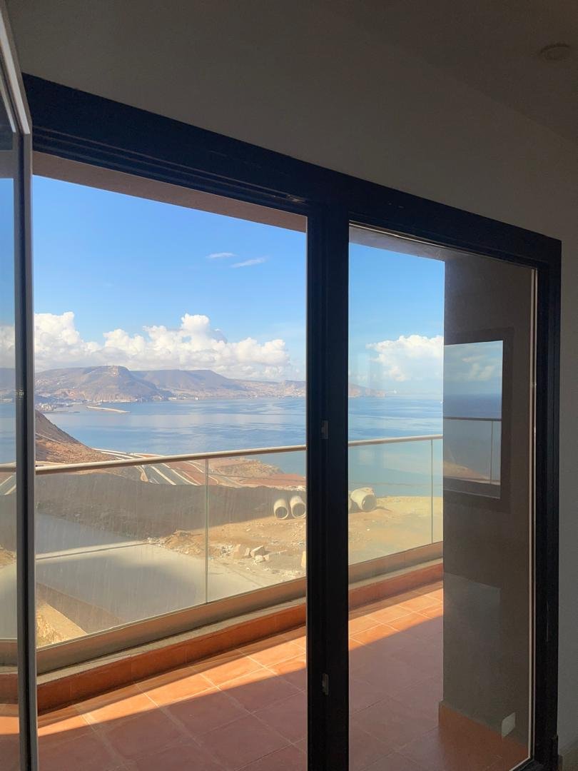 Appartement F5 à vendre - Rue Ikhlef-Serir Mohammed - Oran avec vue sur mer