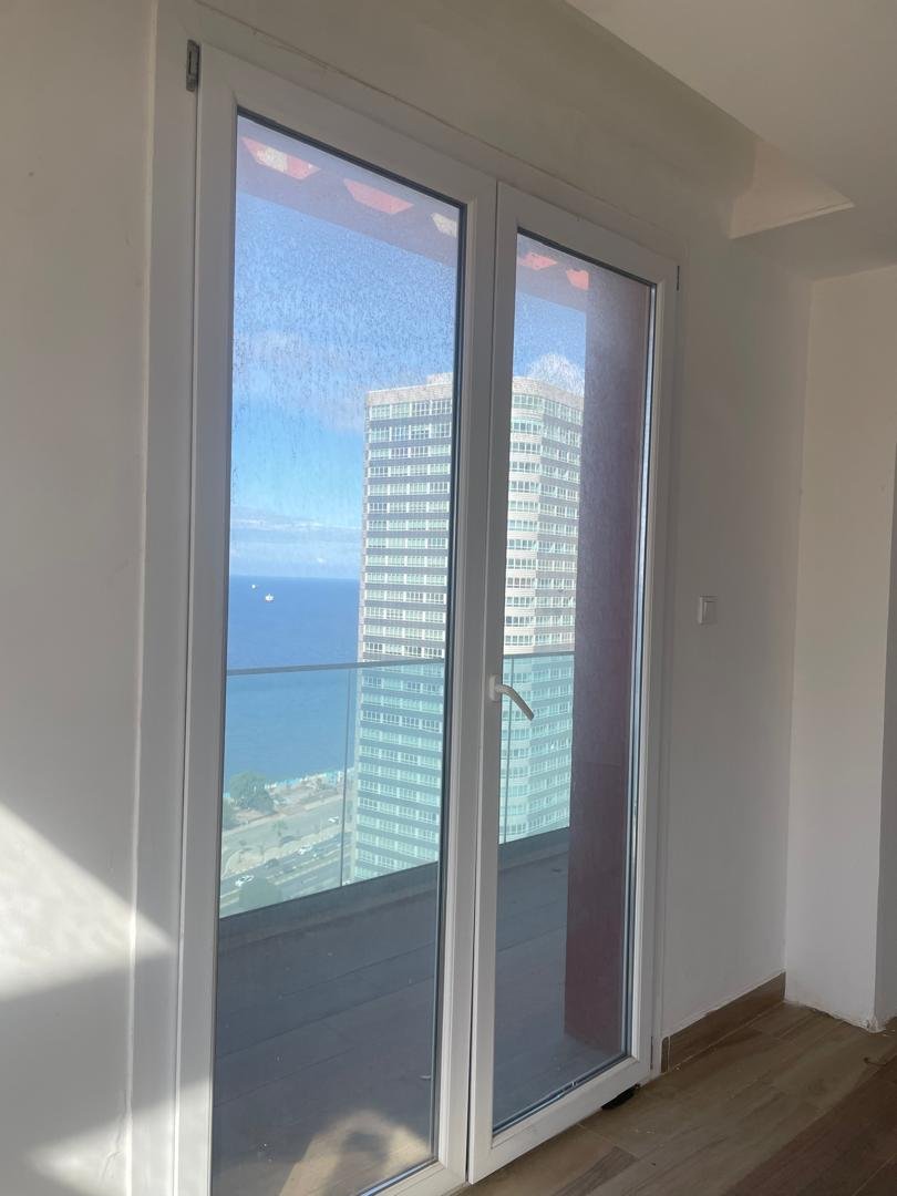 Appartement F6 à vendre - Les Falaise - Oran avec vue sur mer