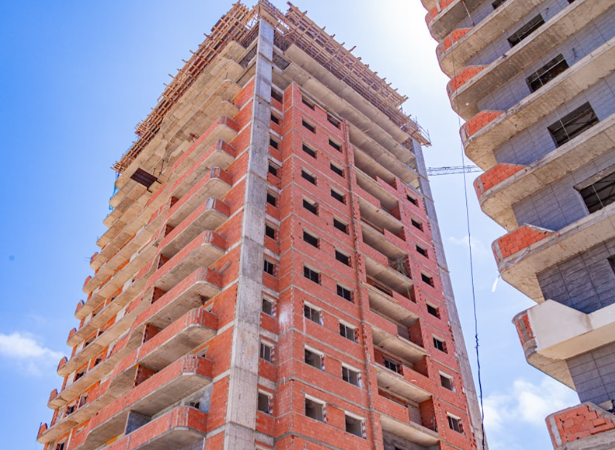 Appartement T5 à vendre -Place Fontanelle-Oran