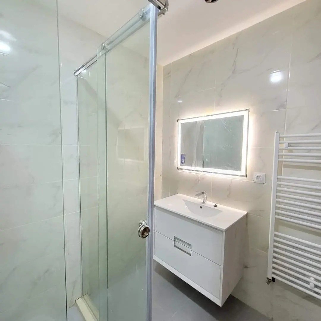 Appartement F3 à vendre - Gambetta-Oran avec vue panoramique