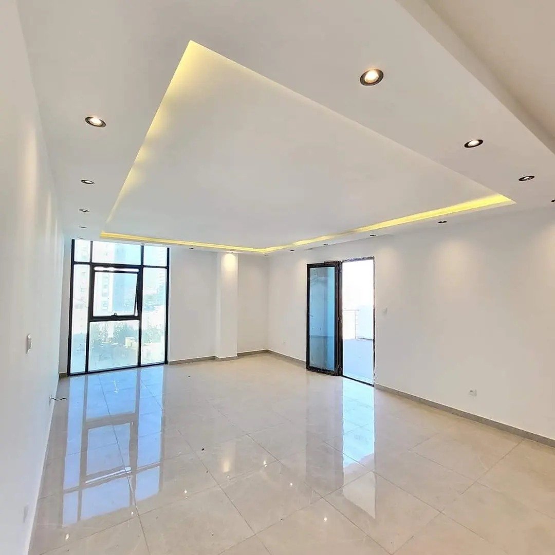 Appartement F4 à vendre - Gambetta- Oran avec vue panoramique