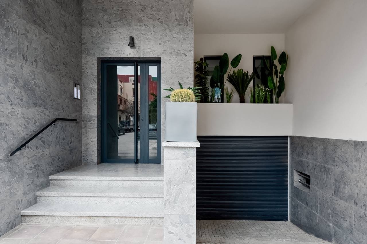 Appartement F3 à vendre - Fernand Ville- Oran avec vue panoramique