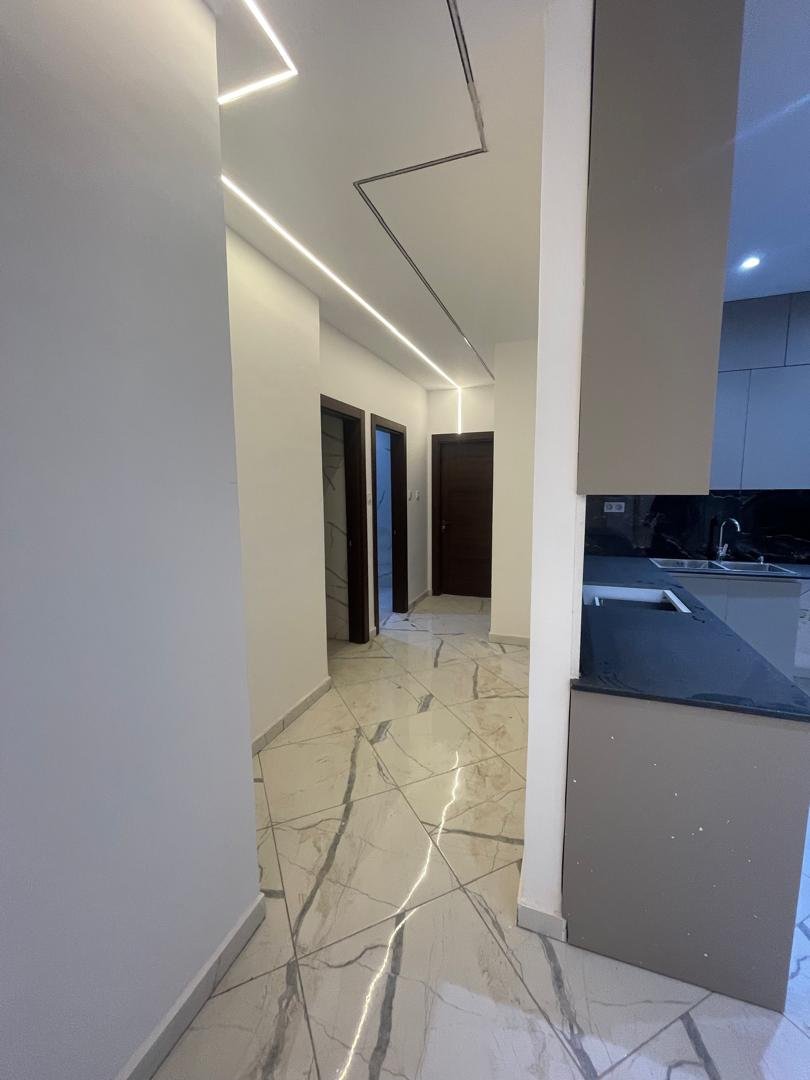 Appartement F4 à vendre - Fernand Ville - Oran avec vue sur mer