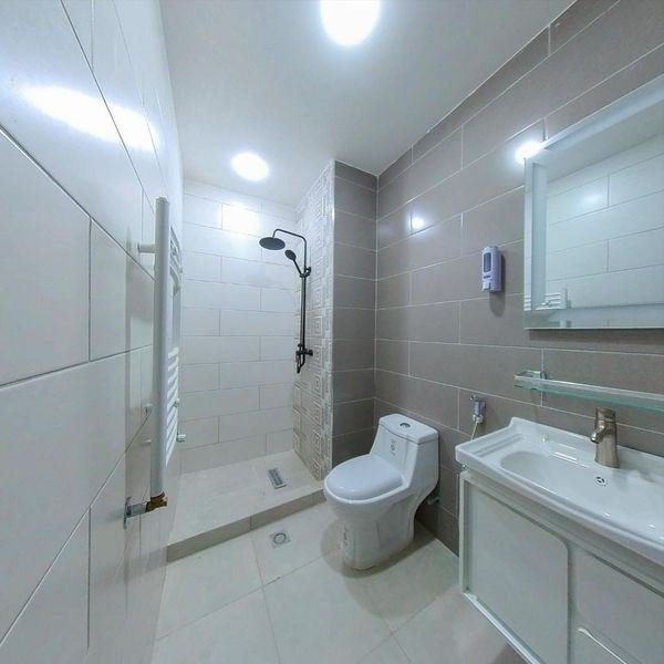 Appartement T3 à vendre -Sidi Maarouf-Oran avec terrasse