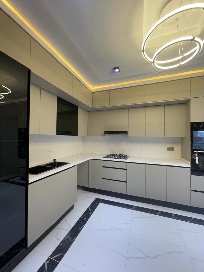 Appartement F5 à vendre - Belgaid - Oran avec vue panoramique