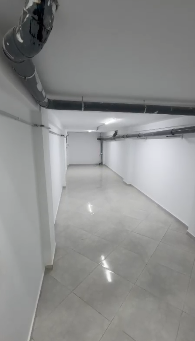 Local commercial à vendre -Albert Premier -Oran