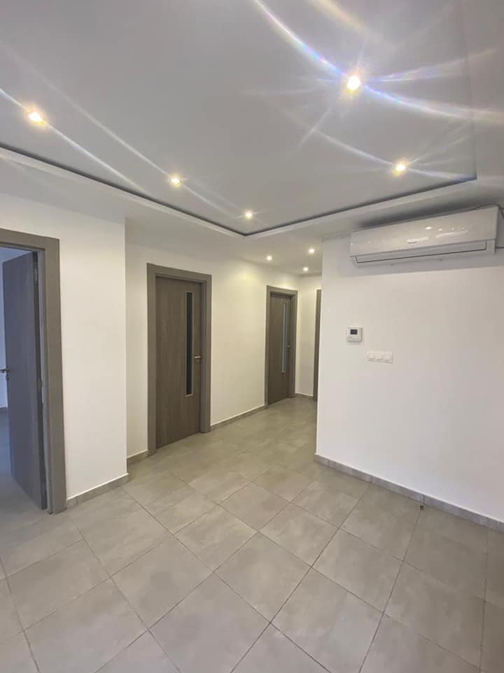 Appartement F5 à vendre- Albert Premier-Oran avec vue sur mer