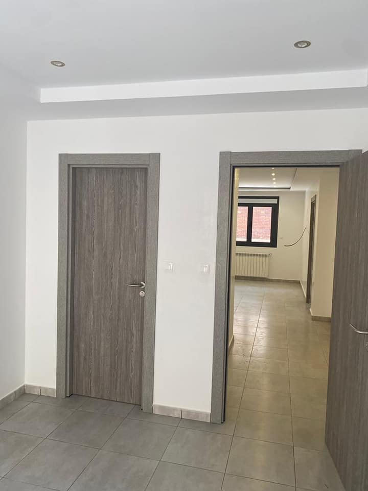 Appartement F5 à vendre- Albert Premier-Oran avec vue sur mer