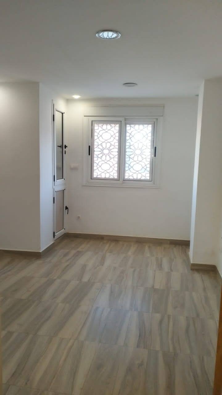 Appartement F4 à vendre - Belgaïd- Oran