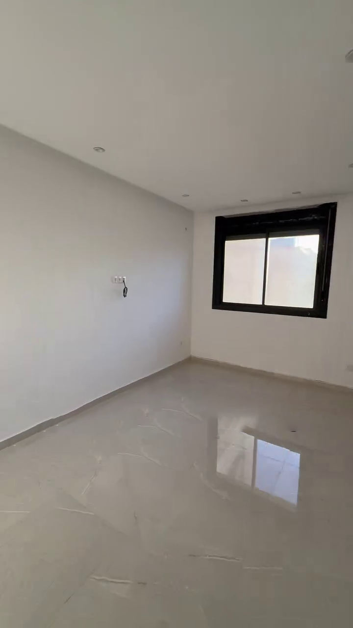 Appartement F4 à vendre - Belgaïd- Oran