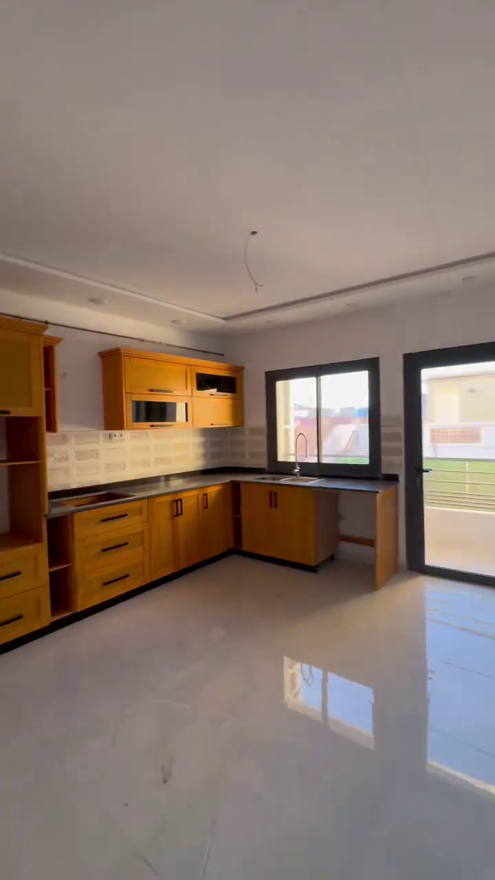 Appartement F4 à vendre - Belgaïd- Oran