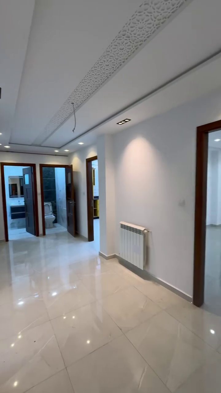 Appartement F4 à vendre - Belgaïd- Oran