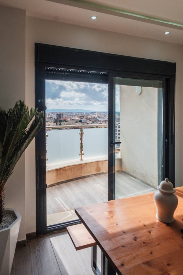 Appartement F3 à vendre - Choupot-Oran avec vue panoramique