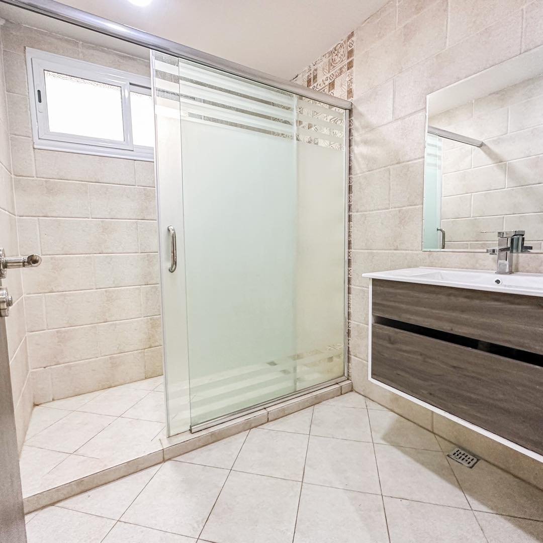Appartement F3 à vendre - Akid Lotfi - Oran
