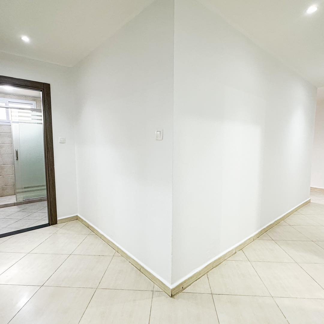 Appartement F3 à vendre - Akid Lotfi - Oran