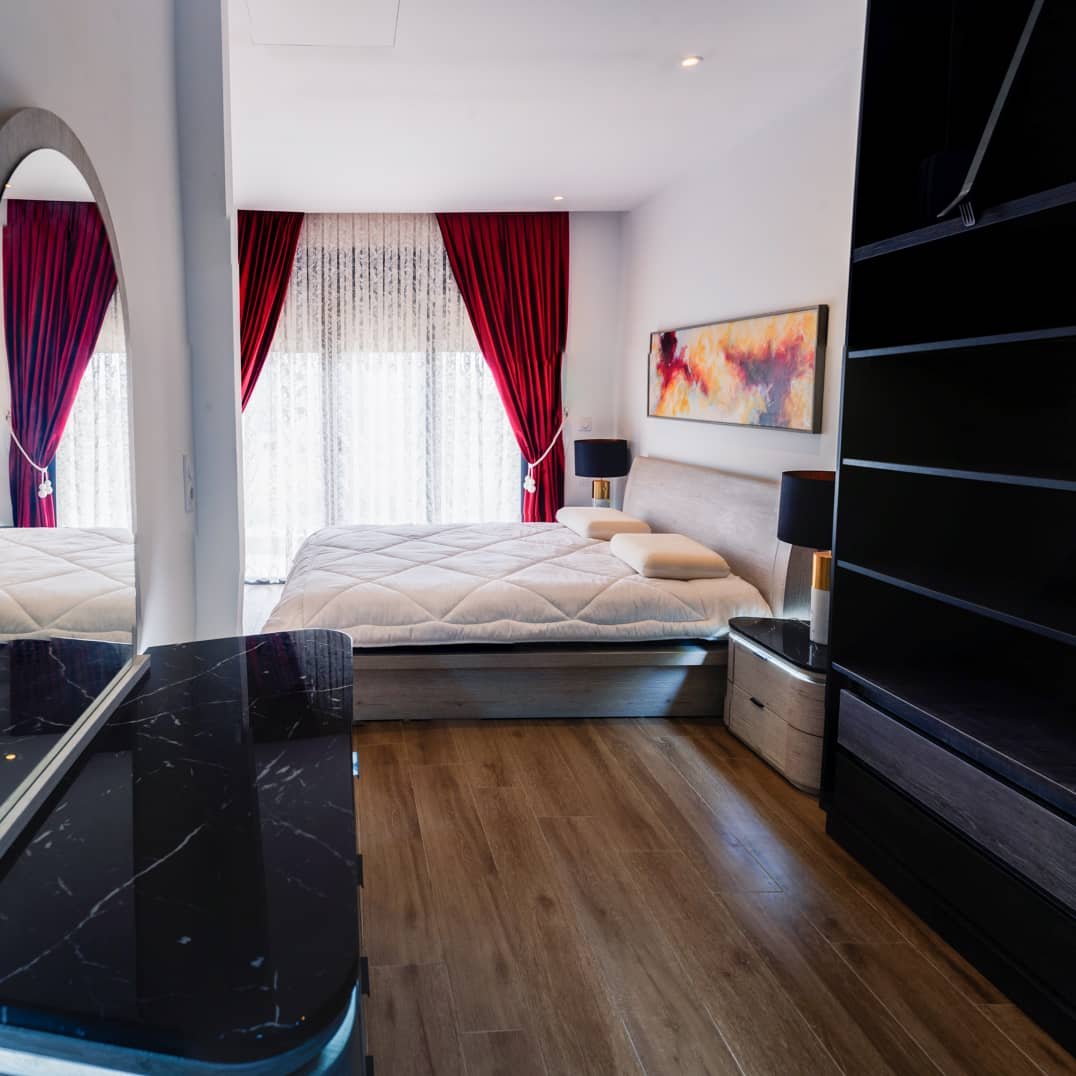 Appartement F4 à vendre - Bir El Djir-Oran avec jardin