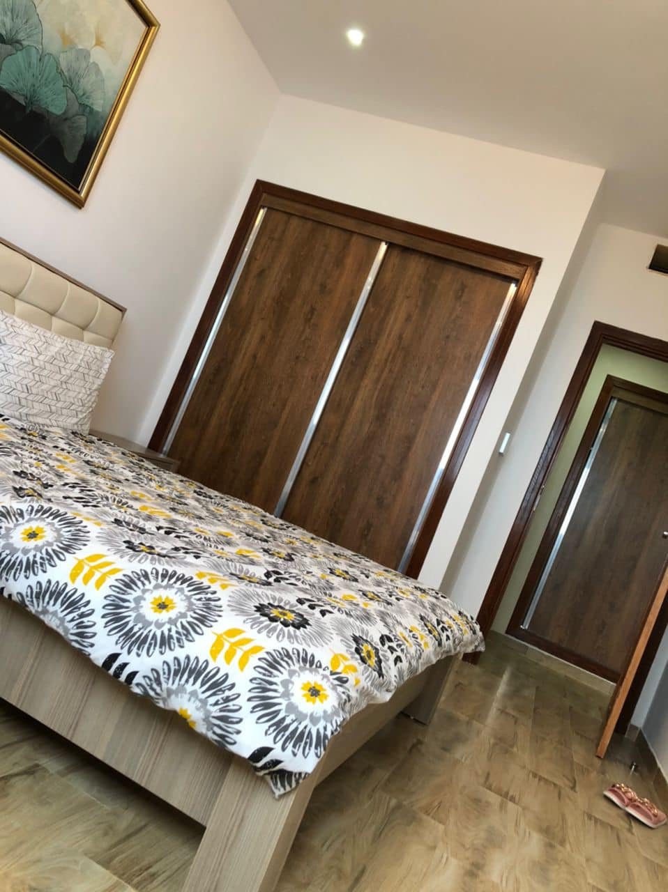 Appartement F4 à vendre - Frange Maritime-Oran avec vue sur mer