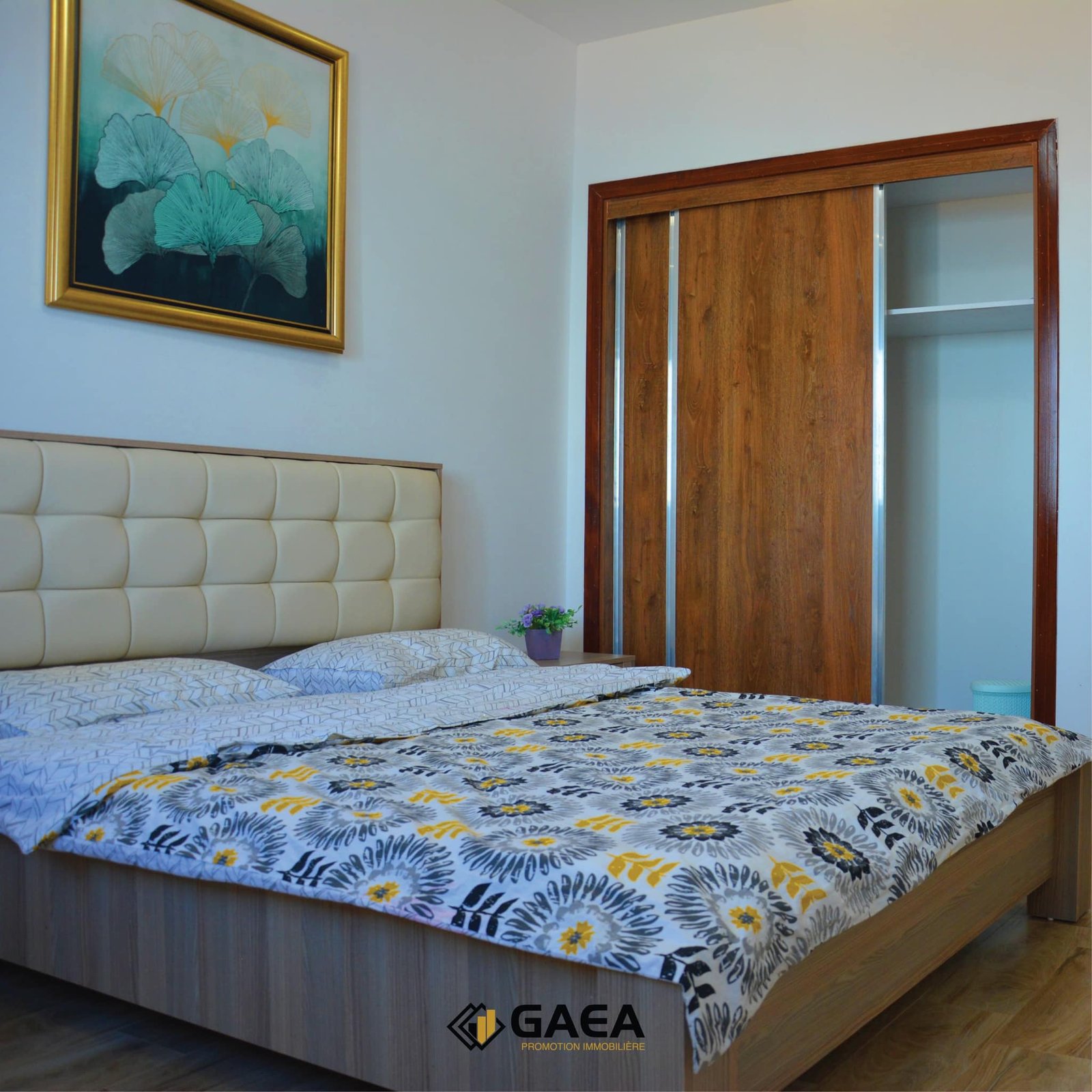 Appartement F4 à vendre - Frange Maritime-Oran avec vue sur mer