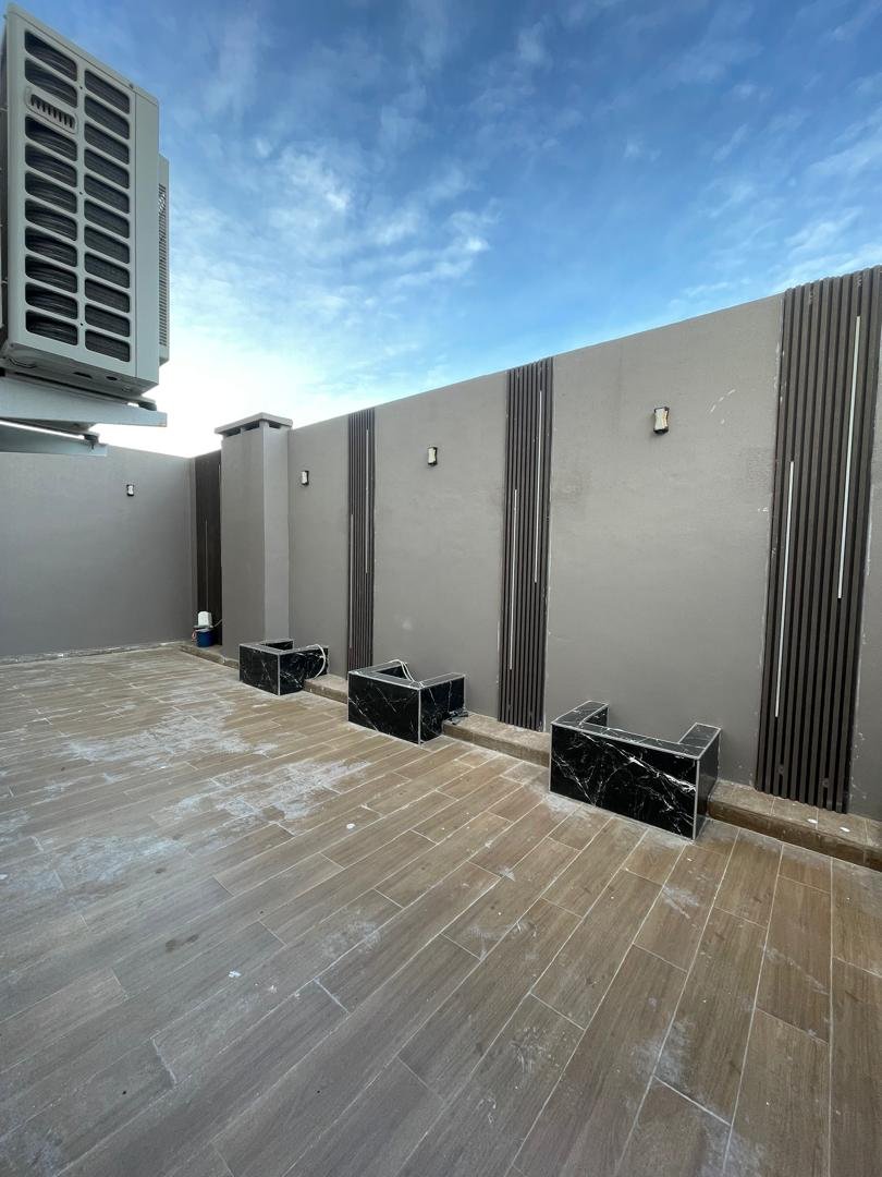 Appartement F4 à vendre - Fernand Ville - Oran avec vue panoramique