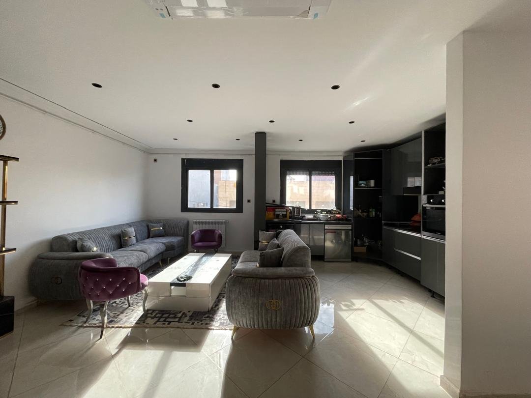 Appartement T3 à vendre - Fernand Ville - Oran avec vue panoramique