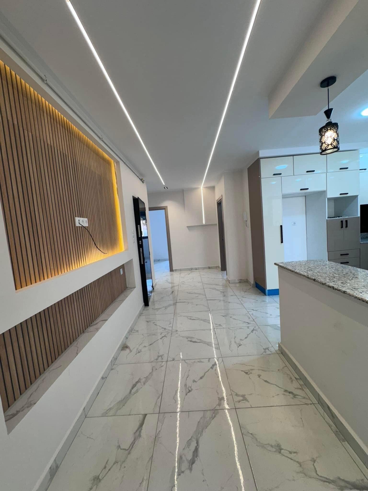 Appartement F4 à vendre - Fernand Ville - Oran avec terrasse