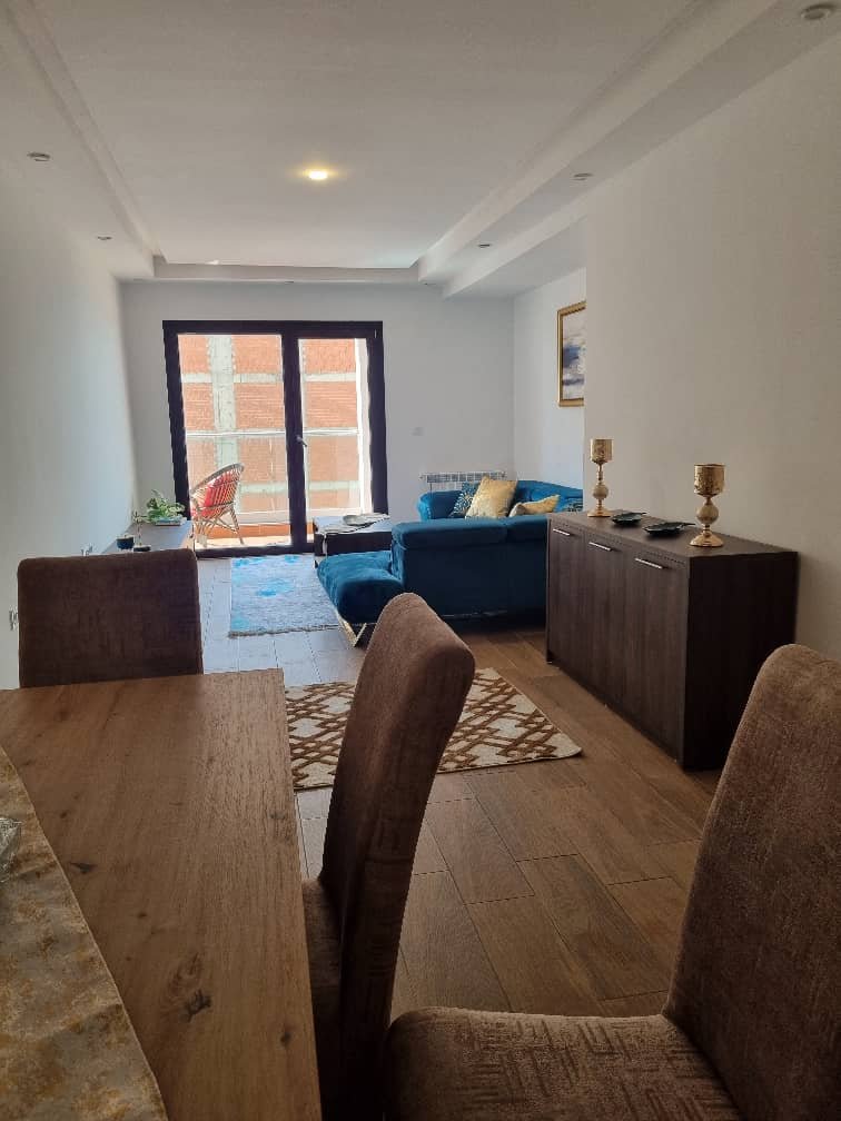 Appartement F4 à vendre - Frange Maritime- Oran avec vue sur mer