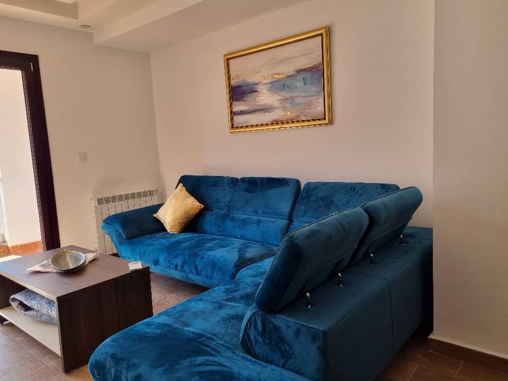 Appartement F4 à vendre - Frange Maritime- Oran avec vue sur mer