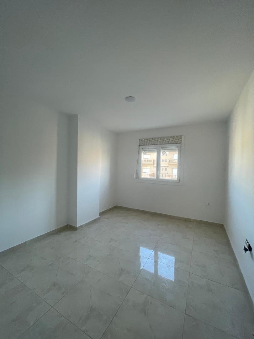 Appartement F3 à vendre - Millinium- Oran avec vue panoramique