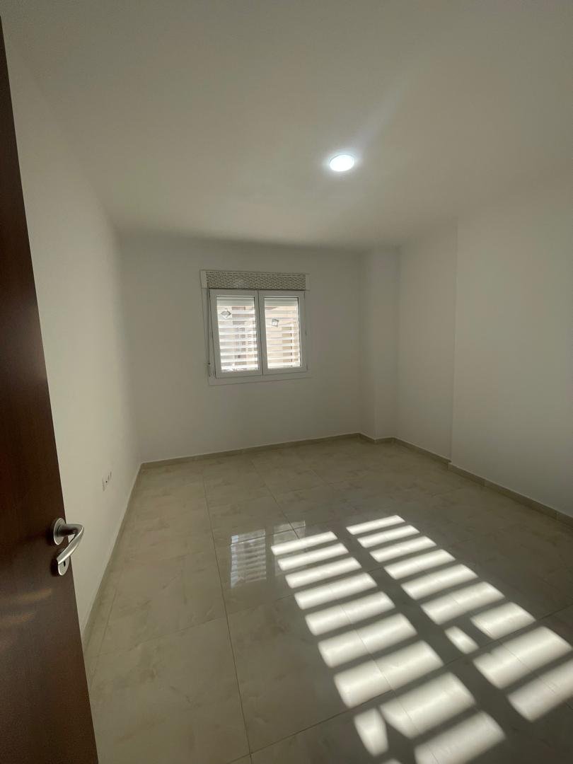 Appartement F3 à vendre - Millinium- Oran avec vue panoramique