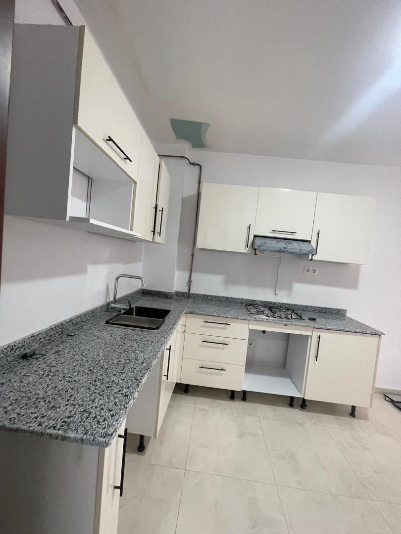Appartement T2 à vendre -Millinium- Oran avec vue panoramique