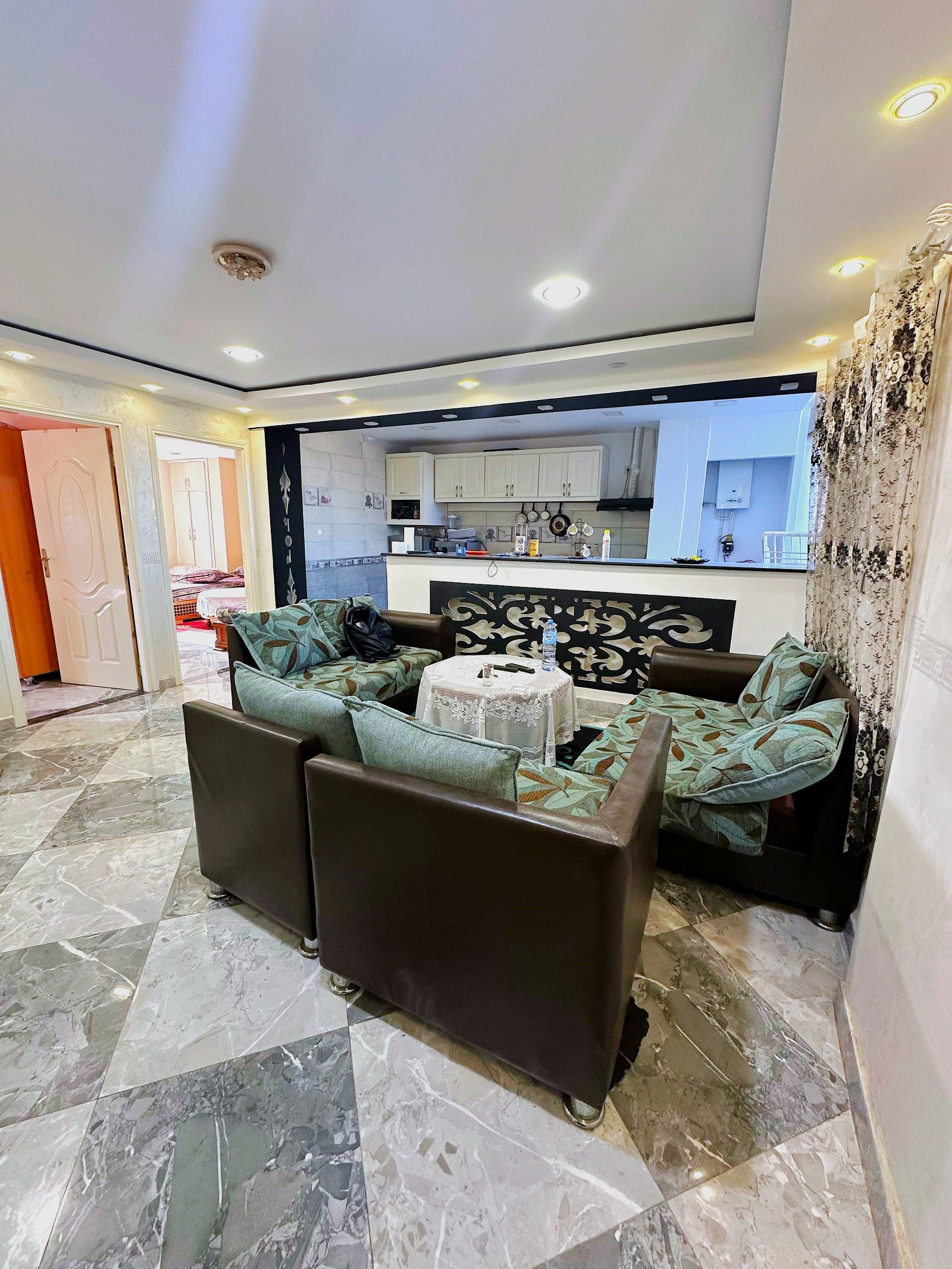 Appartement F3 à vendre - Akid Lotfi - Oran