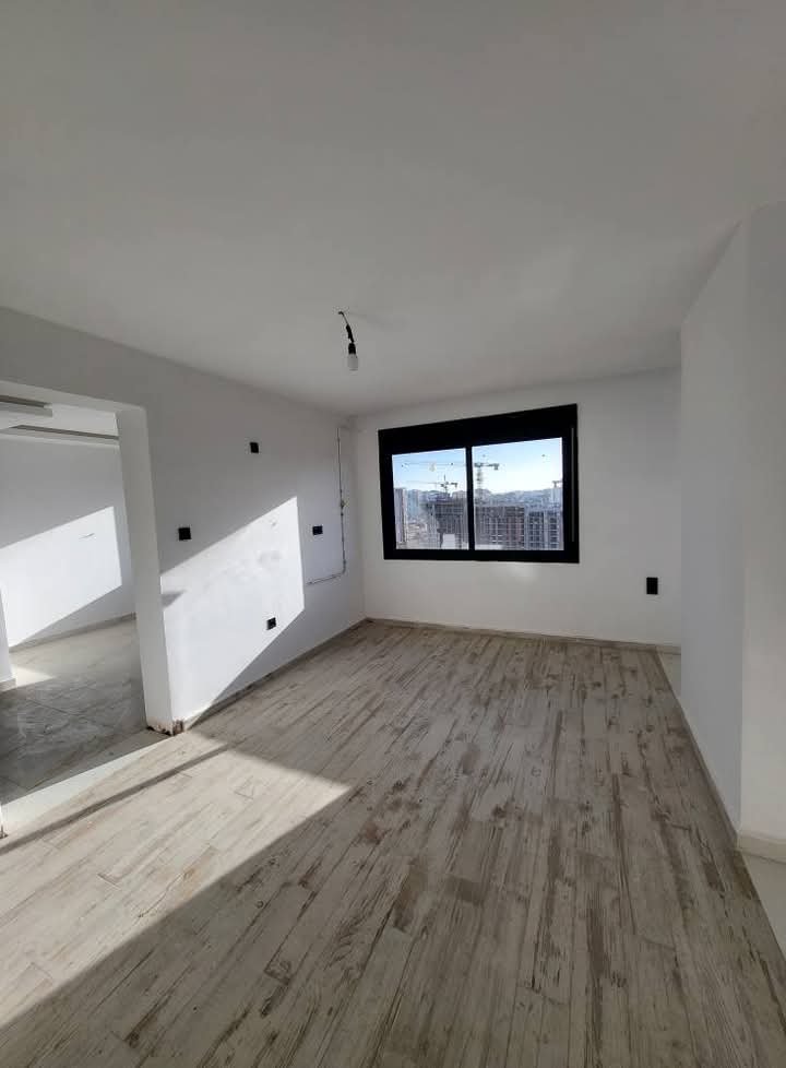 Appartement T6 à vendre - Gambetta- Oran avec terrasse