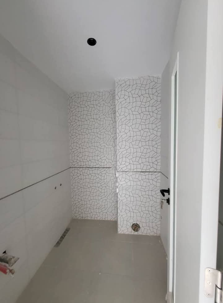 Appartement T6 à vendre - Gambetta- Oran avec terrasse