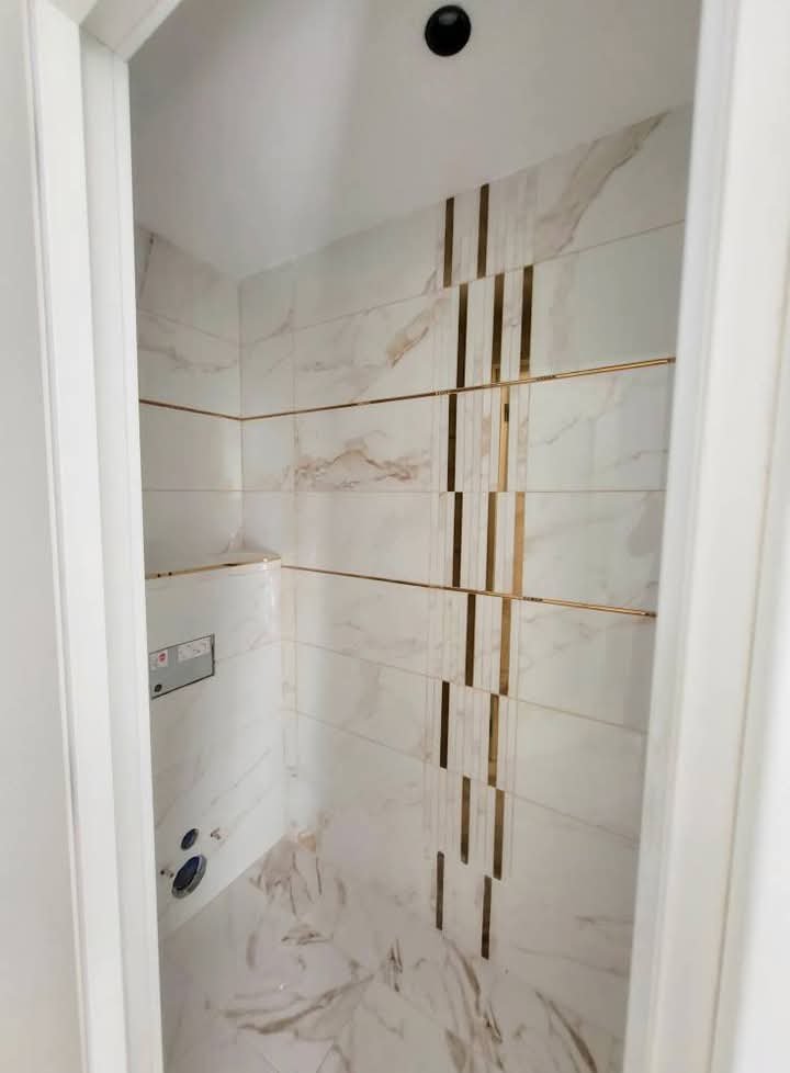Appartement T6 à vendre - Gambetta- Oran avec terrasse