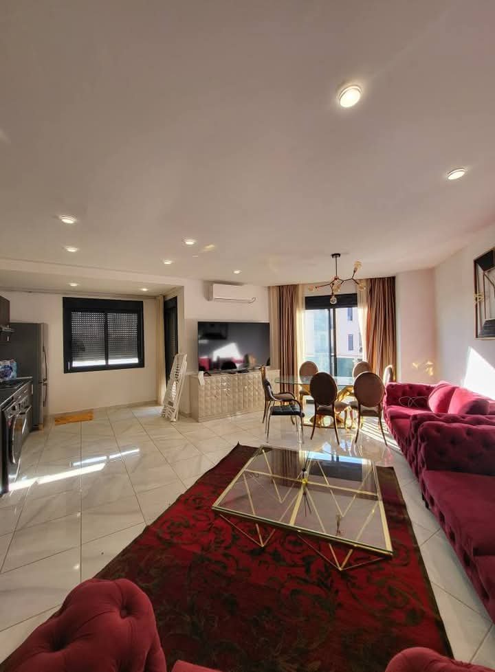 Appartement T4 à vendre - Gambetta- Oran avec terrasse