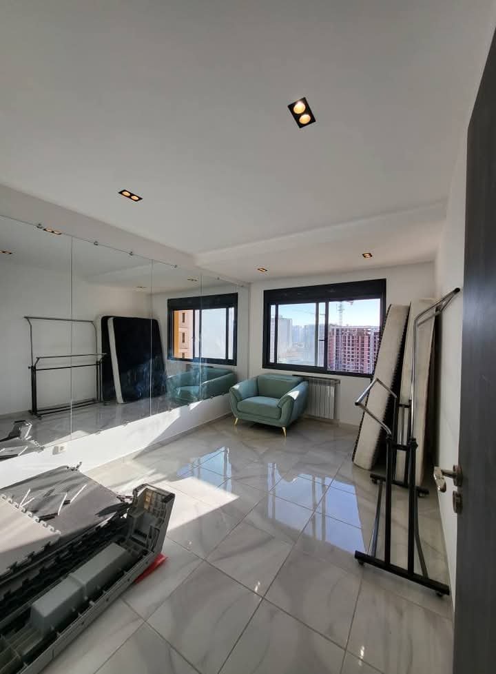 Appartement T4 à vendre - Gambetta- Oran avec terrasse