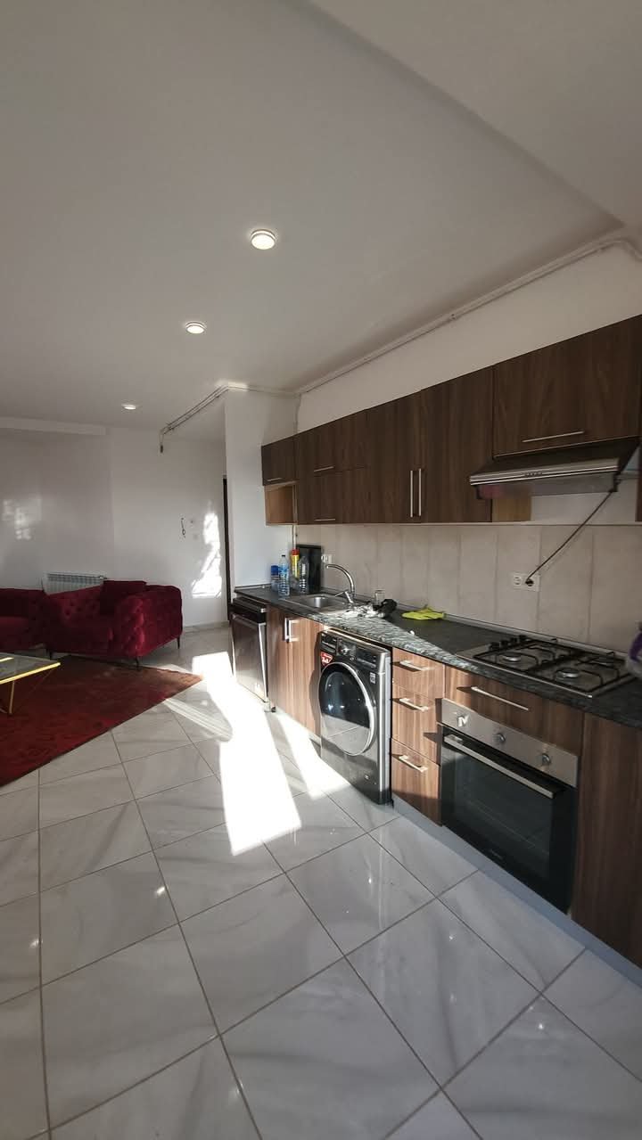 Appartement T4 à vendre - Gambetta- Oran avec terrasse