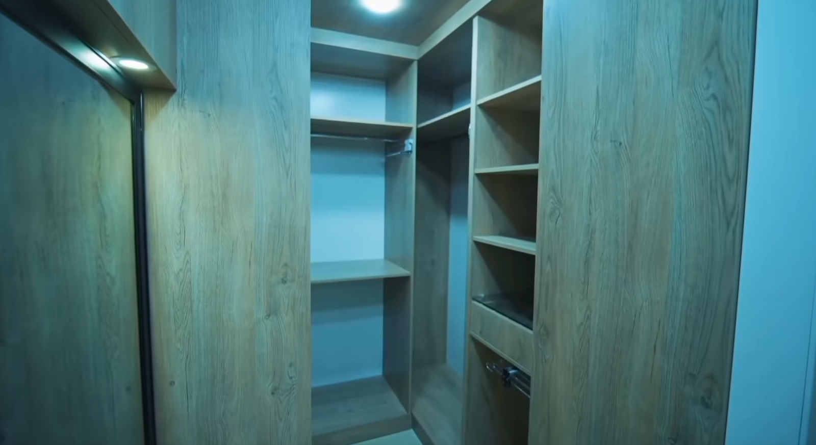 Appartement Duplex à vendre - Les Falaises-Oran avec piscine