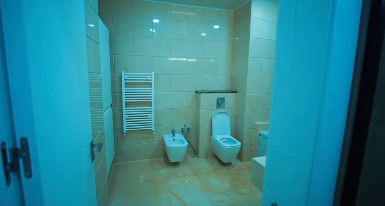 Appartement Duplex à vendre - Les Falaises-Oran avec piscine