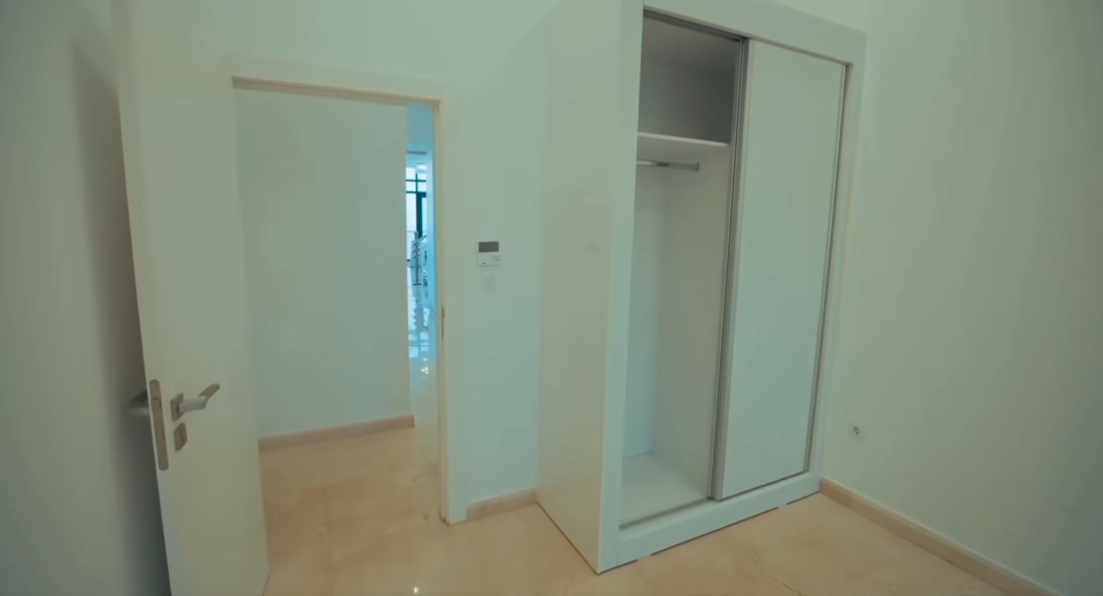 Appartement Duplex à vendre - Les Falaises-Oran avec piscine