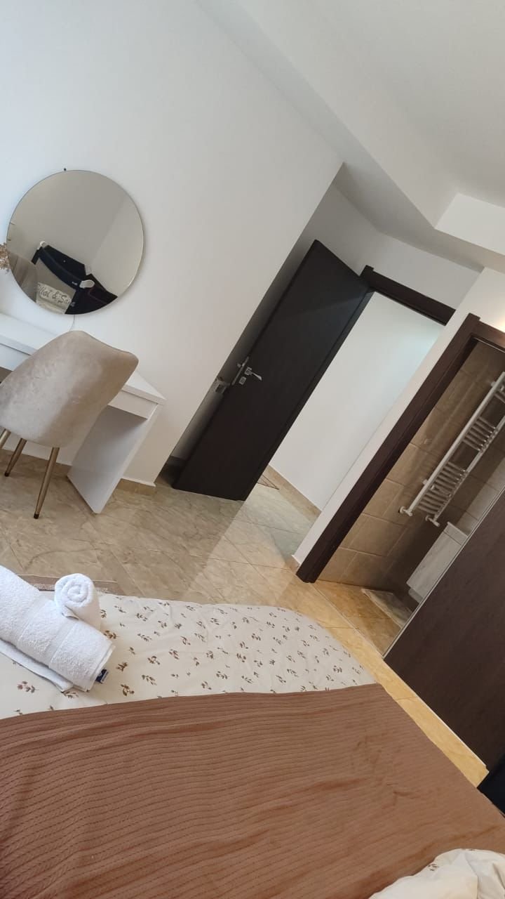 Appartement F5 à vendre à Cheraga , Alger avec suite parentale